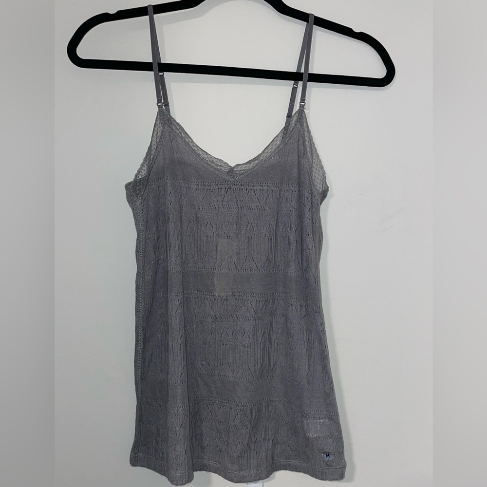American Eagle tank top. Size M in gray.